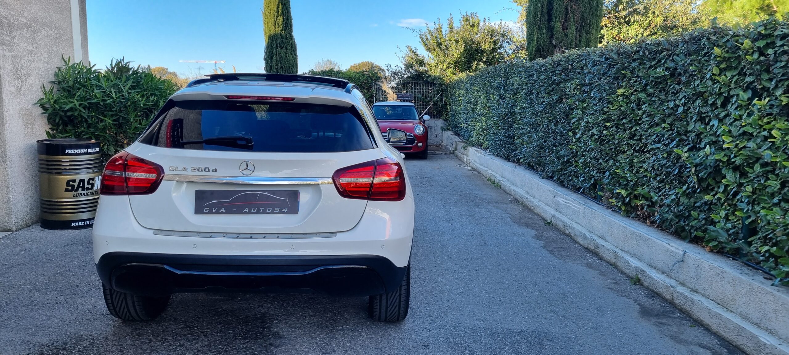 MERCEDES GLA 200 D 7G-TRONIC SENSATION