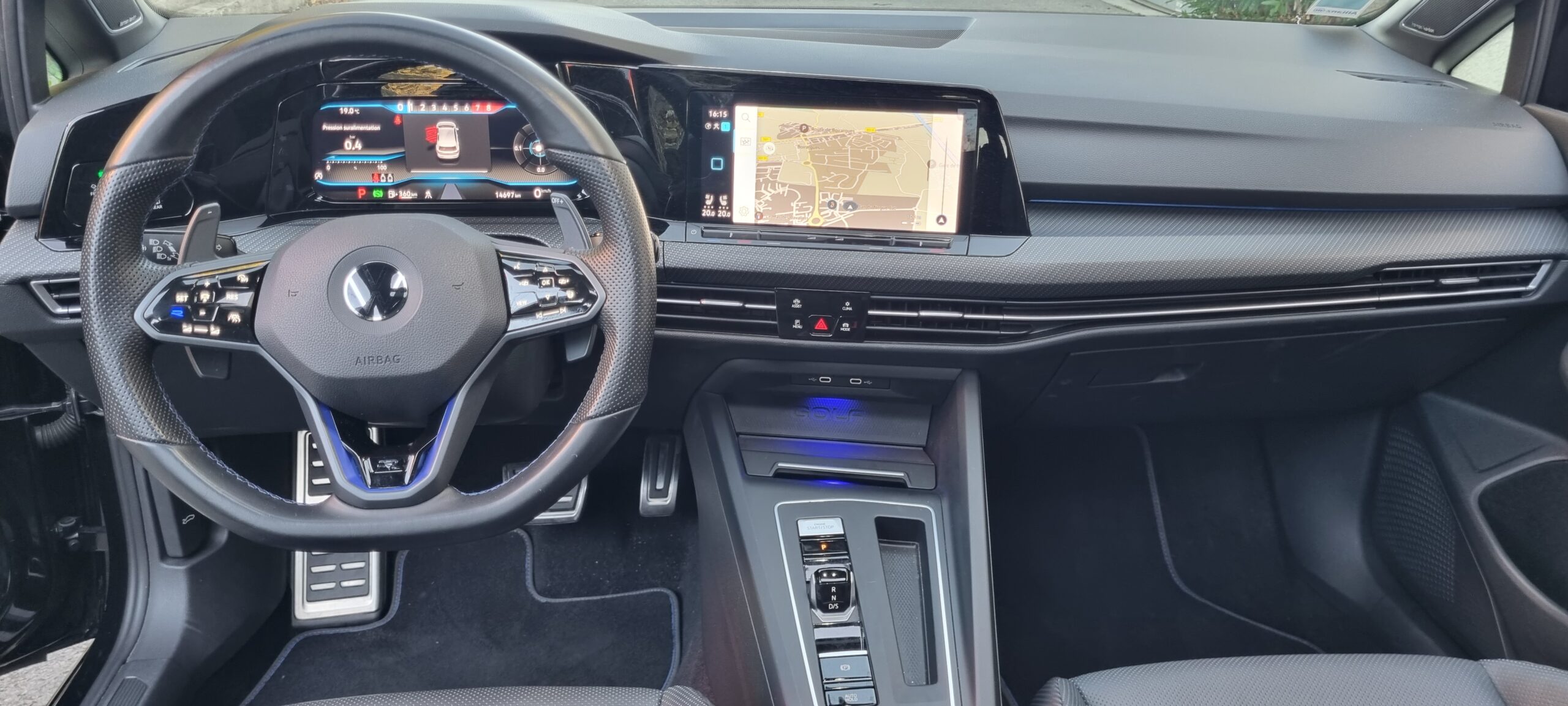 VOLKSWAGEN GOLF 8 R 2.0L TSI 320CH PACK PERFORMANCE 4 MOTION