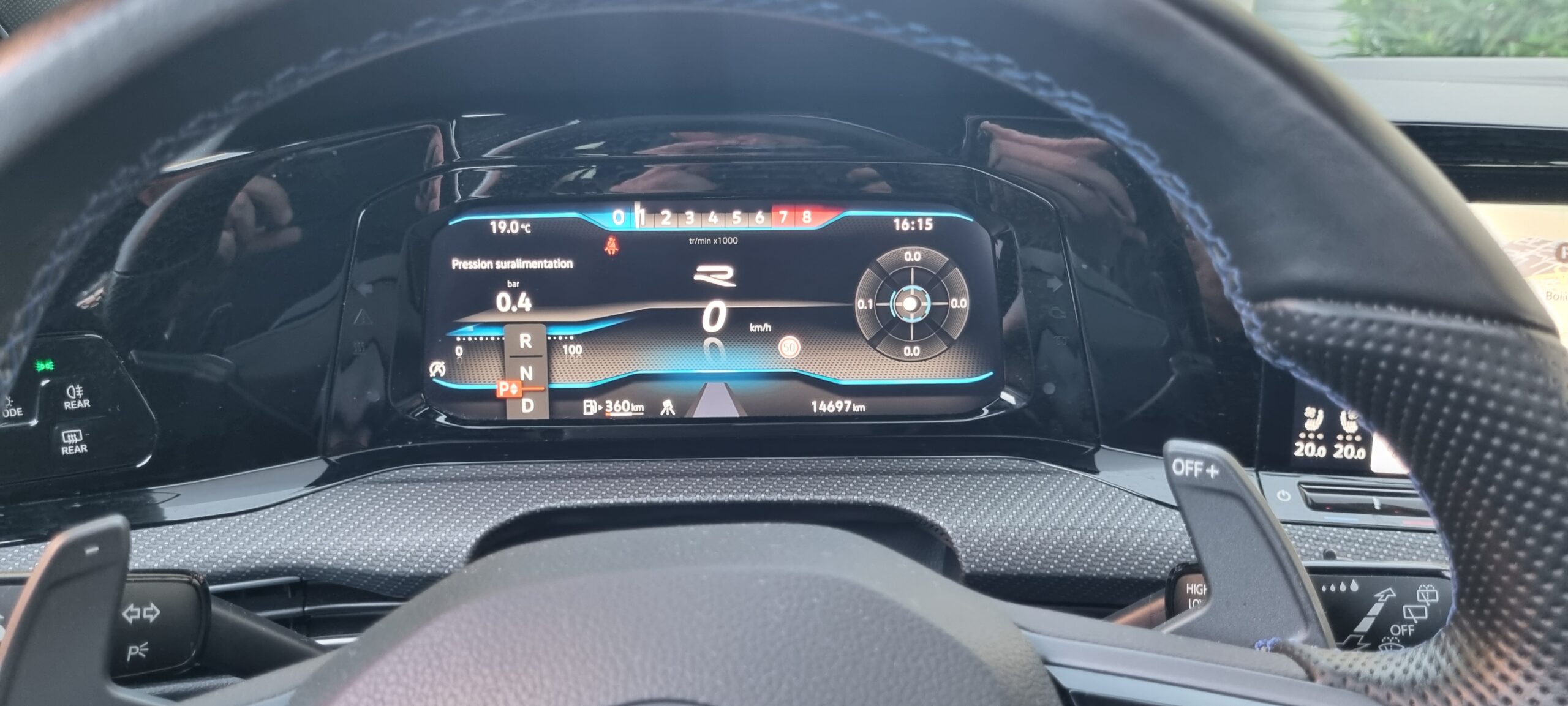 VOLKSWAGEN GOLF 8 R 2.0L TSI 320CH PACK PERFORMANCE 4 MOTION