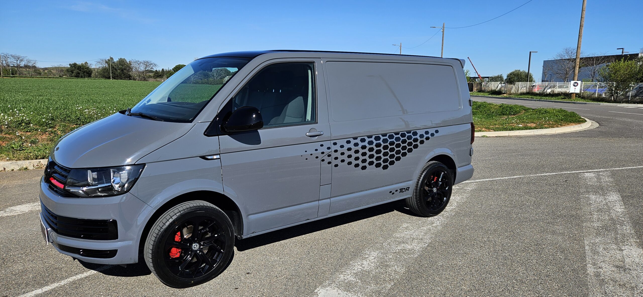 VOLKSWAGEN TRANSPORTER T6 2.0L TDI 150 CH “EDITION TCR”