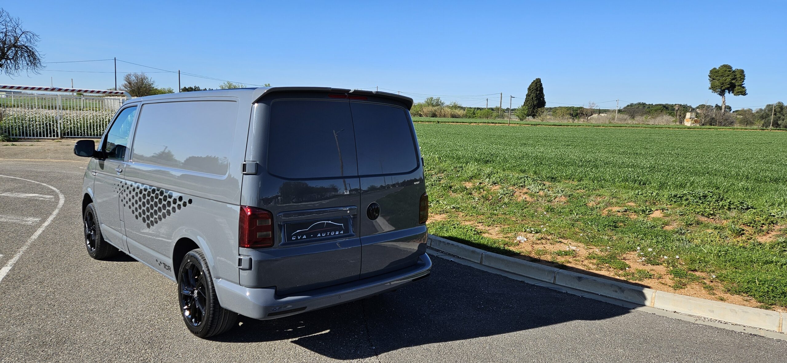 VOLKSWAGEN TRANSPORTER T6 2.0L TDI 150 CH “EDITION TCR”