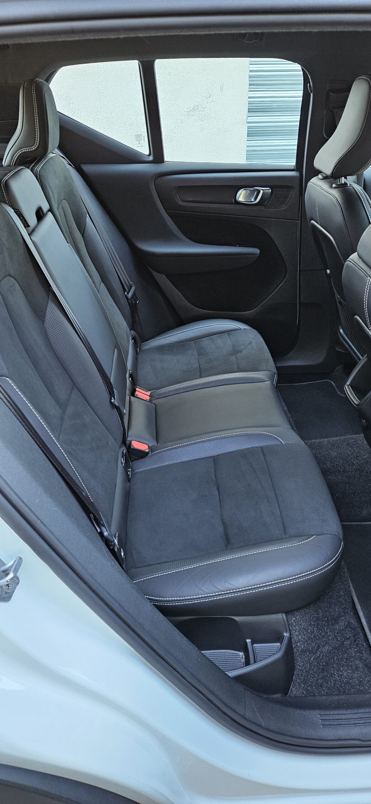 VOLVO XC 40 R-DESIGN 190CH BVA