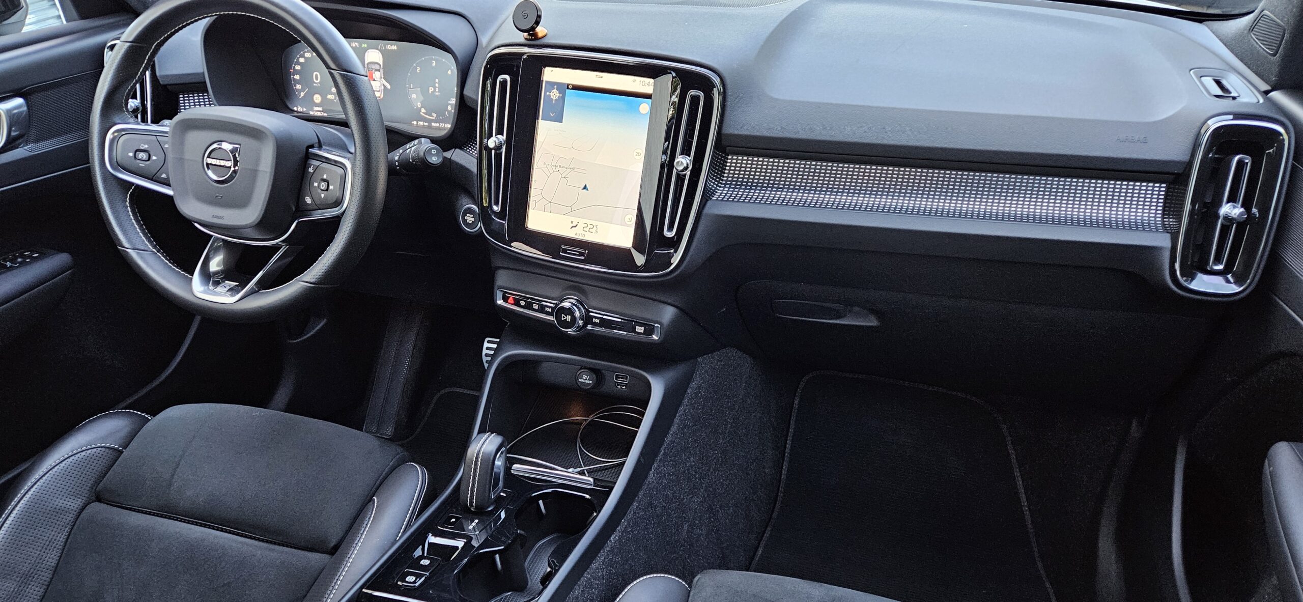 VOLVO XC 40 R-DESIGN 190CH BVA