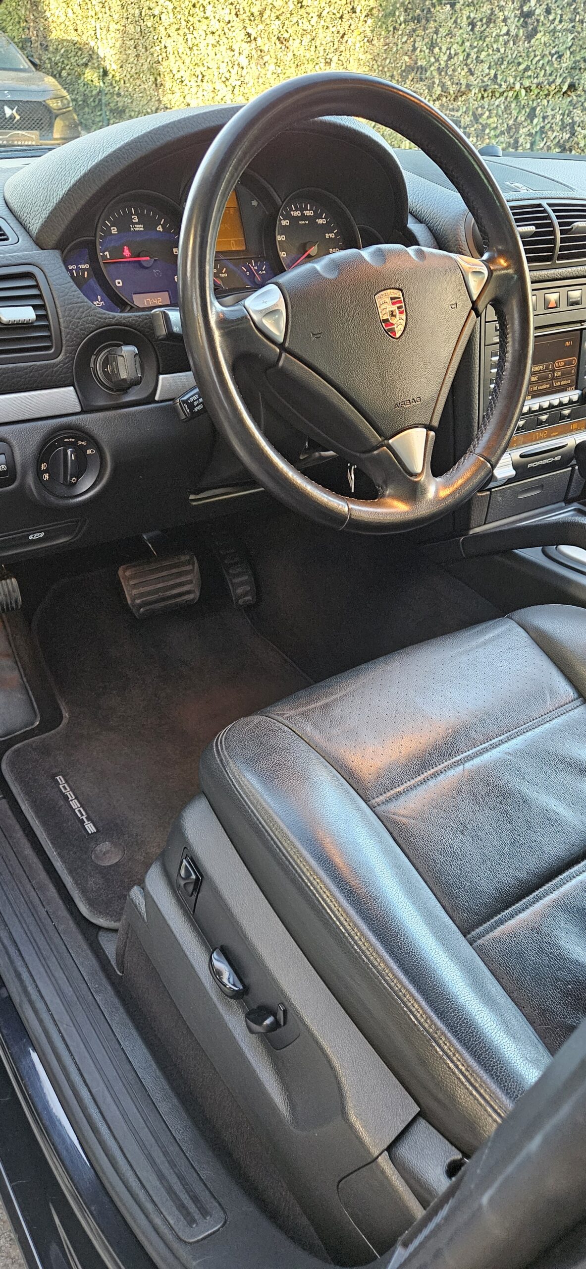 PORSCHE CAYENNE 3.0L V6 240CH DIESEL