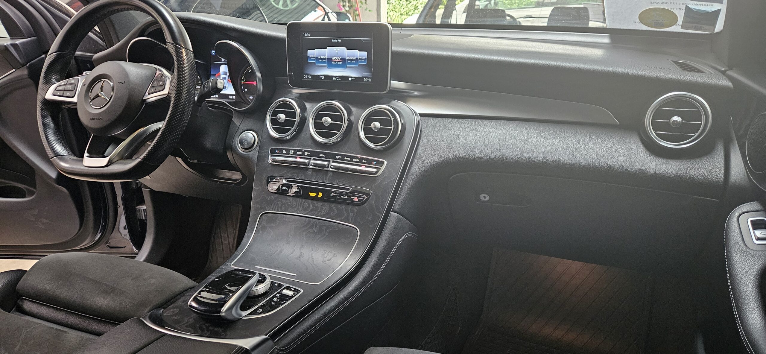 MERCEDES GLC COUPE 250D PACK AMG