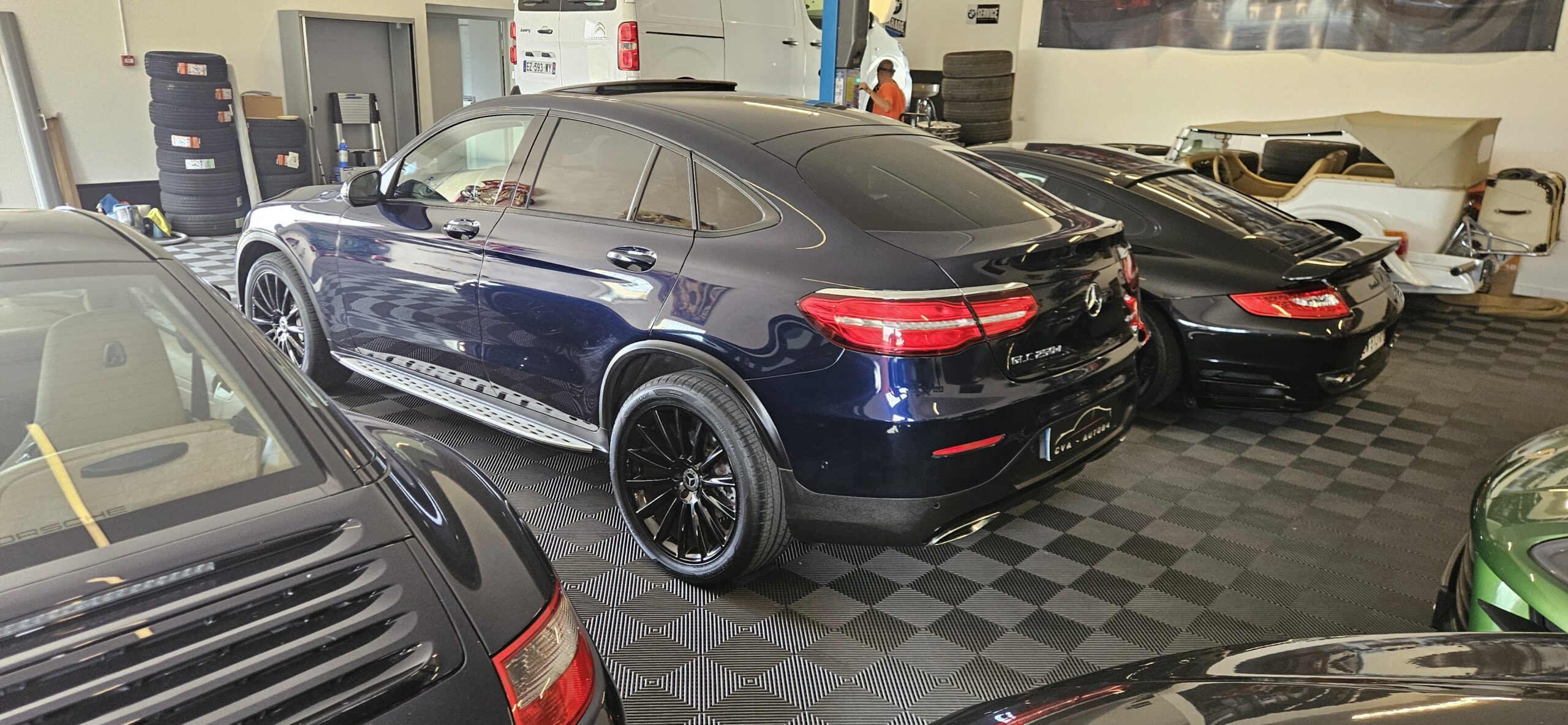 MERCEDES GLC COUPE 250D PACK AMG