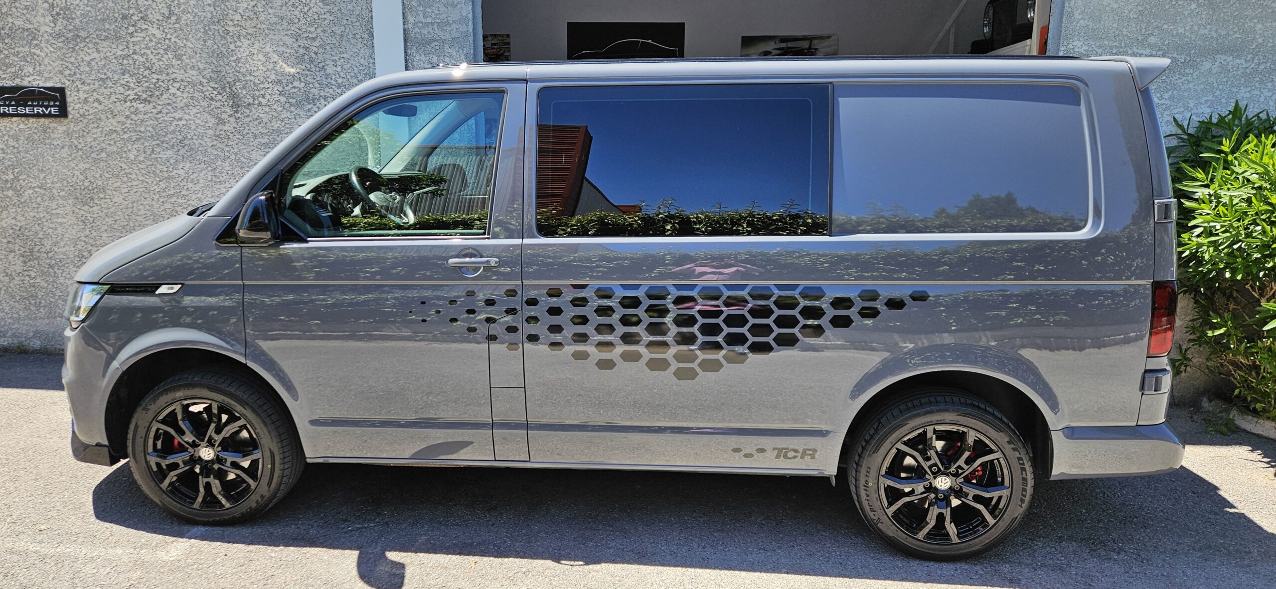 VOLKSWAGEN T6.1 2.0L TDI 150CH LOOK “TCR” PROCAB 5 PLACES