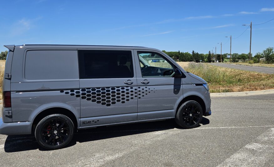 VOLKSWAGEN T6.1 2.0L TDI 150CH LOOK « TCR » PROCAB 5 PLACES