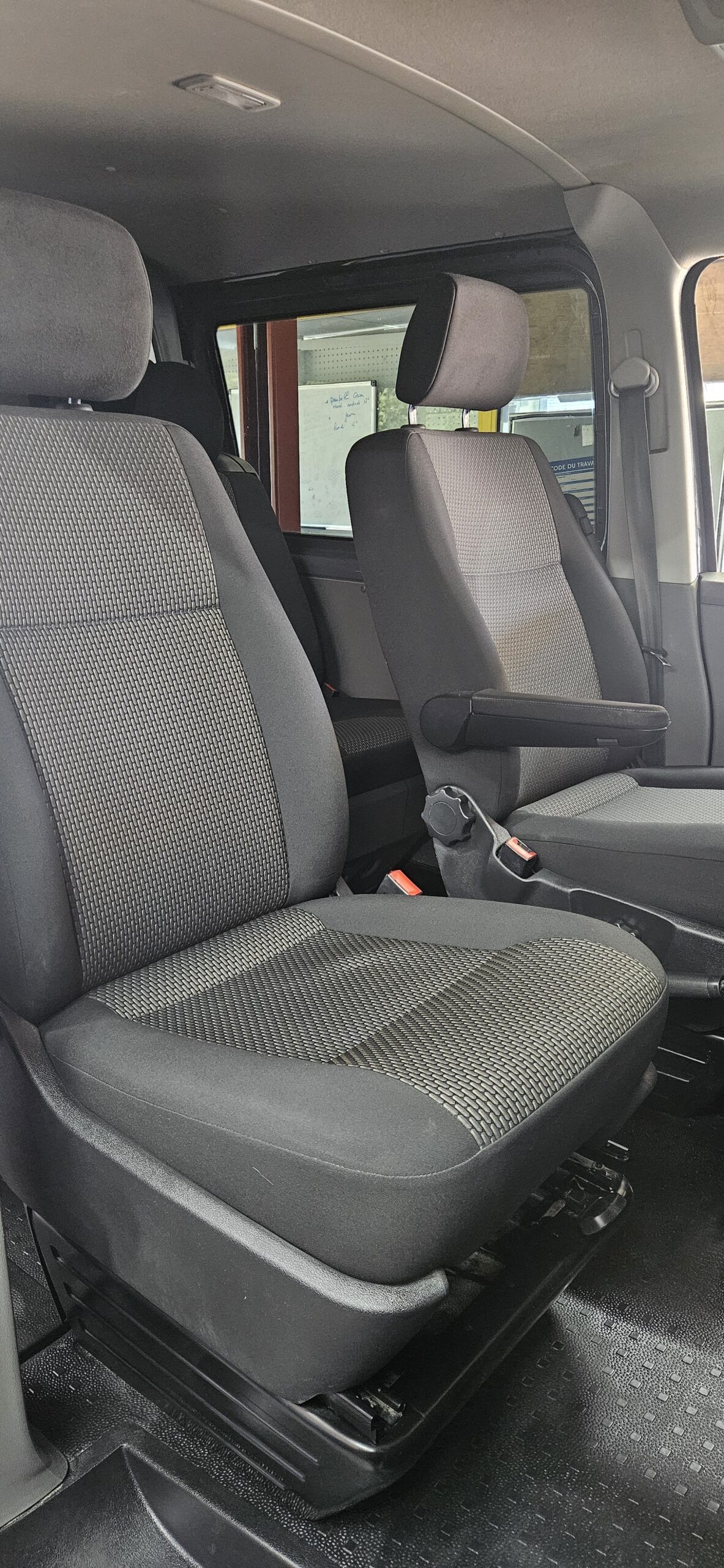 VOLKSWAGEN T6.1 2.0L TDI 150CH LOOK “TCR” PROCAB 5 PLACES