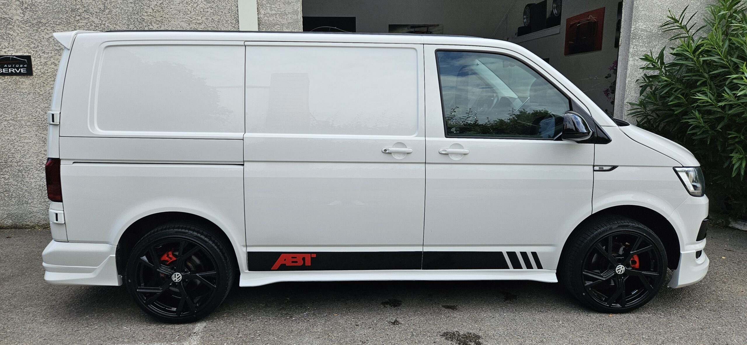 VOLKSWAGEN T6 2.0L TSI 150CH LOOK ABT