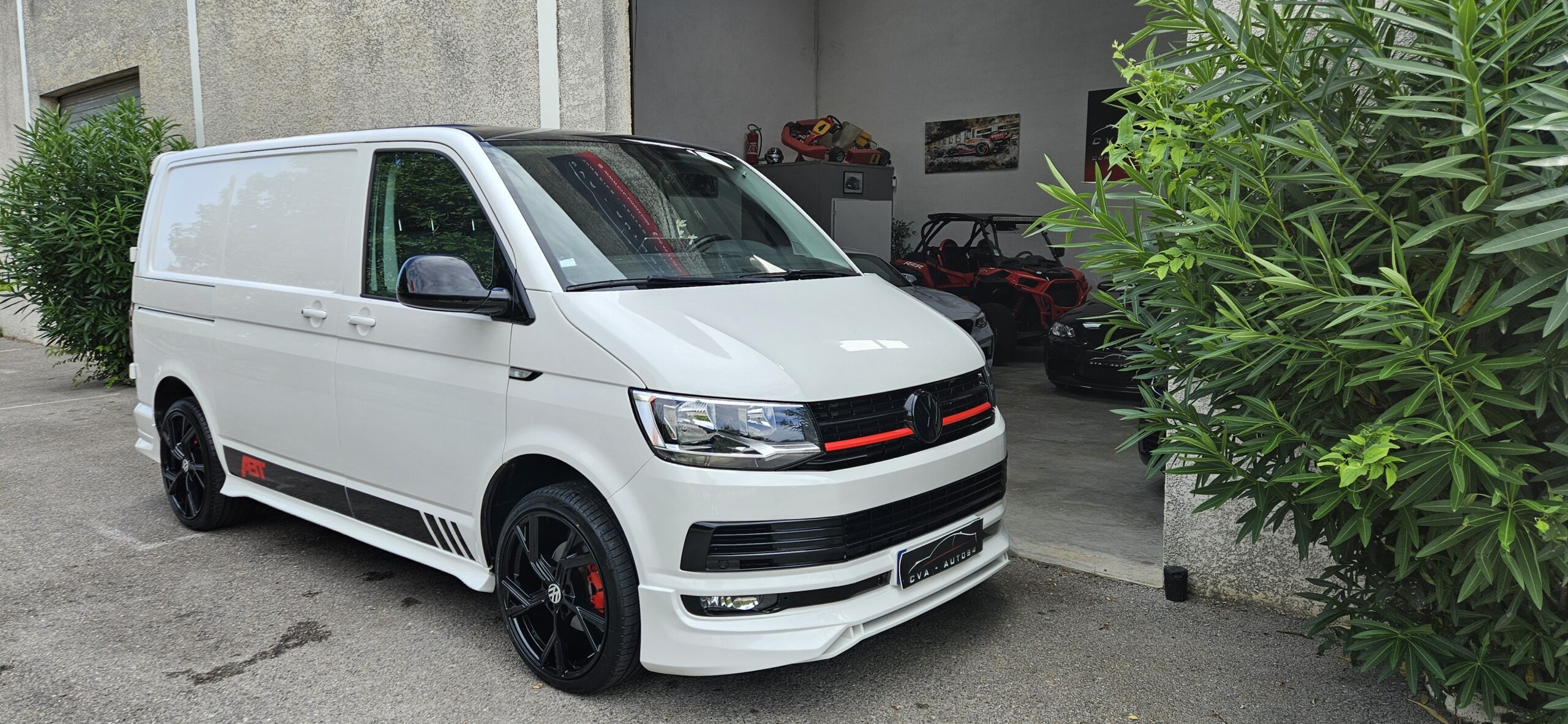 VOLKSWAGEN T6 2.0L TSI 150CH LOOK ABT