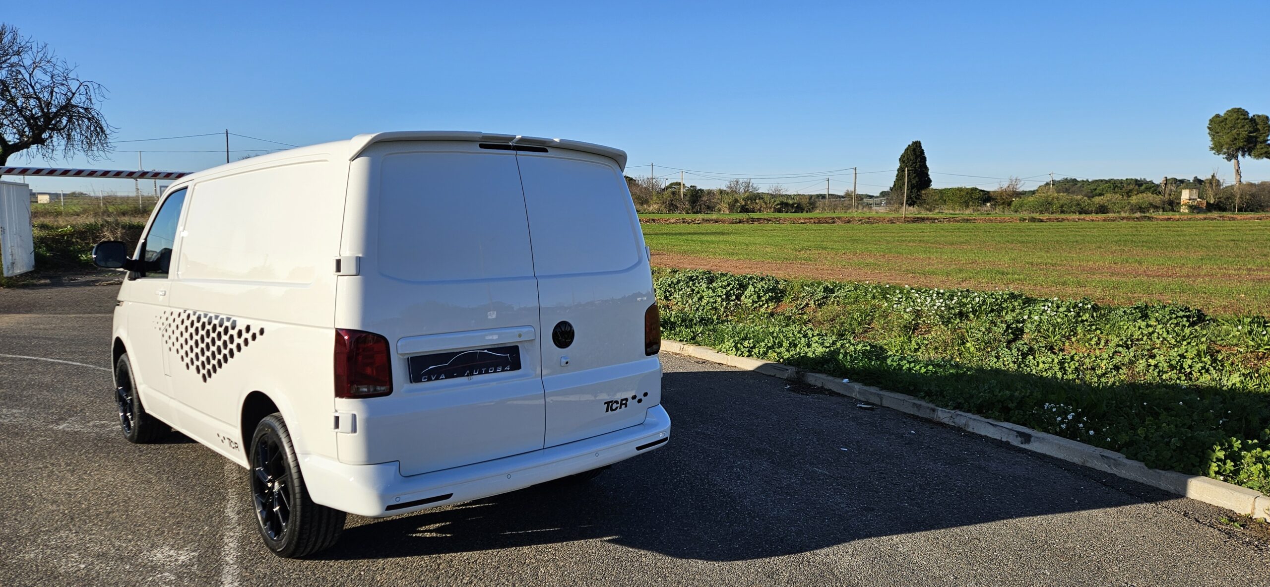 VOLKSWAGEN T6.1 2.0L TDI 150CH “EDITION TCR”