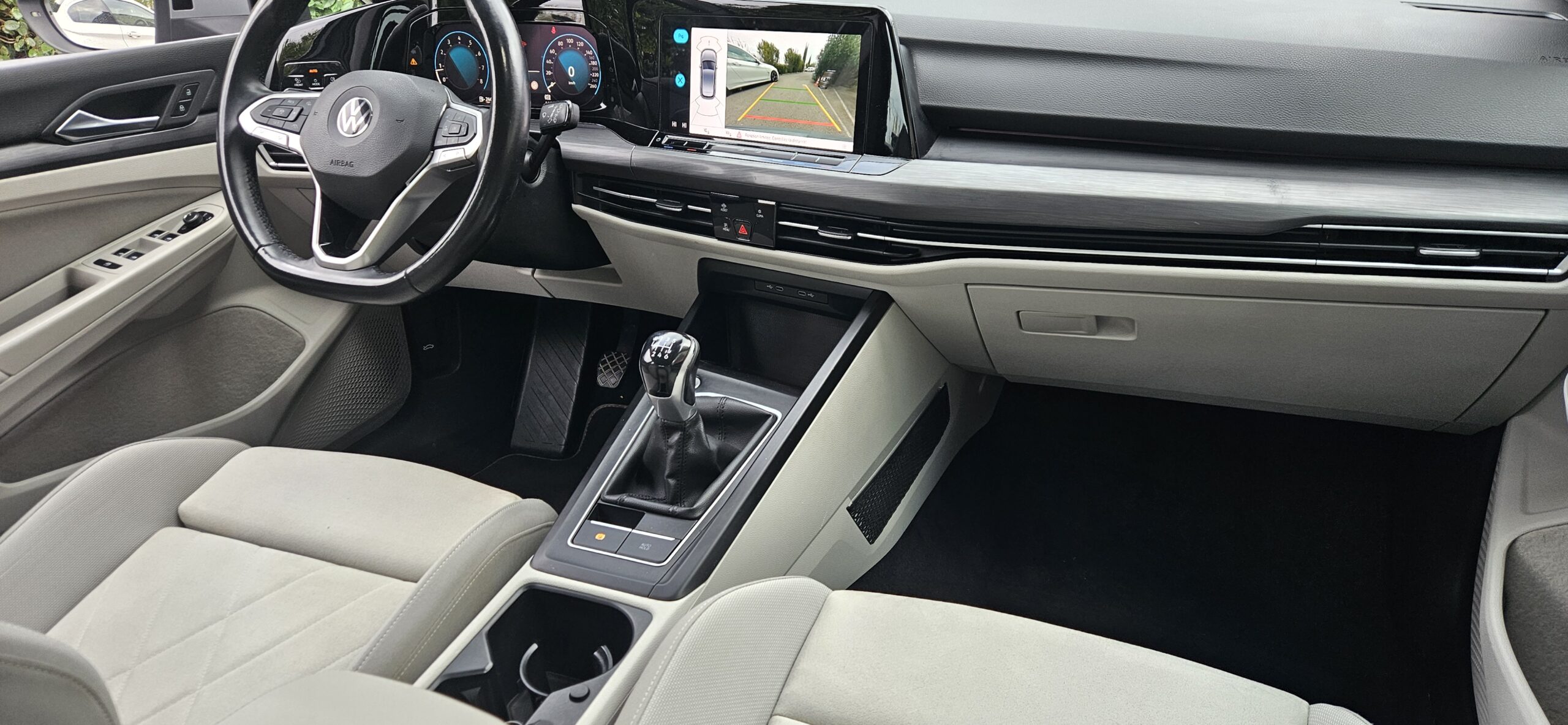 VOLKSWAGEN GOLF 8 1.5L TSI 130 CH STYLE