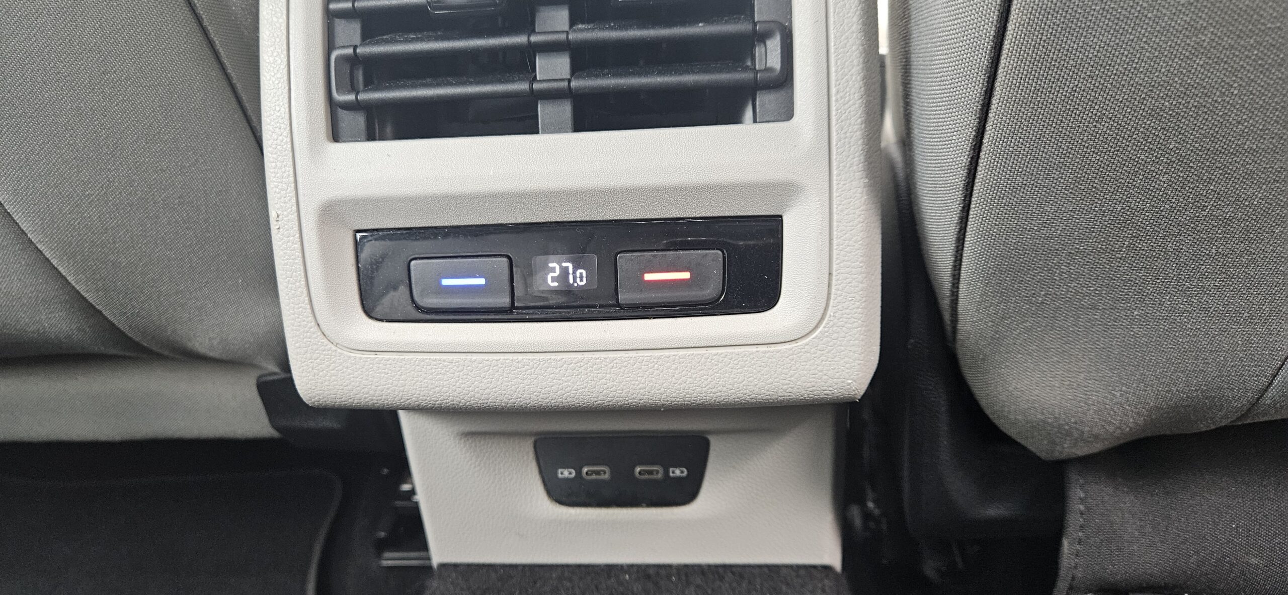 VOLKSWAGEN GOLF 8 1.5L TSI 130 CH STYLE