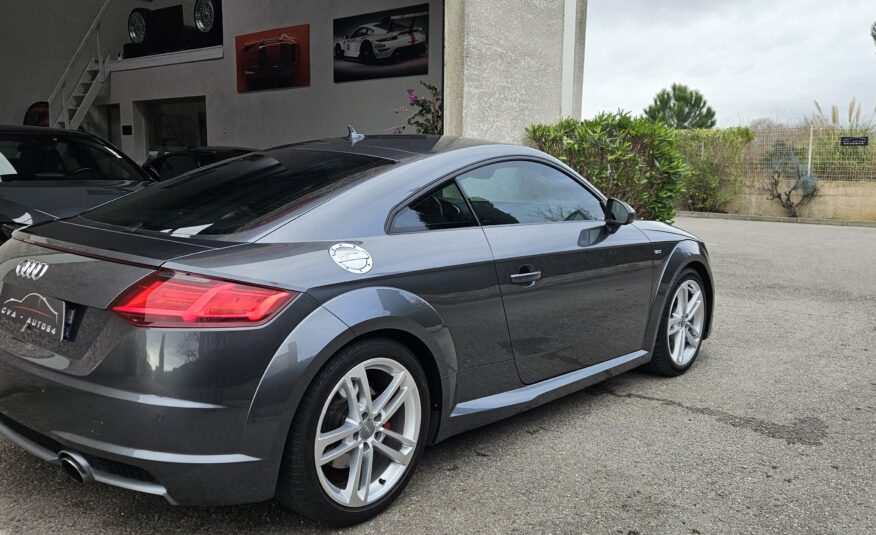 AUDI TT 2.0L TFSI 230CH S-LINE