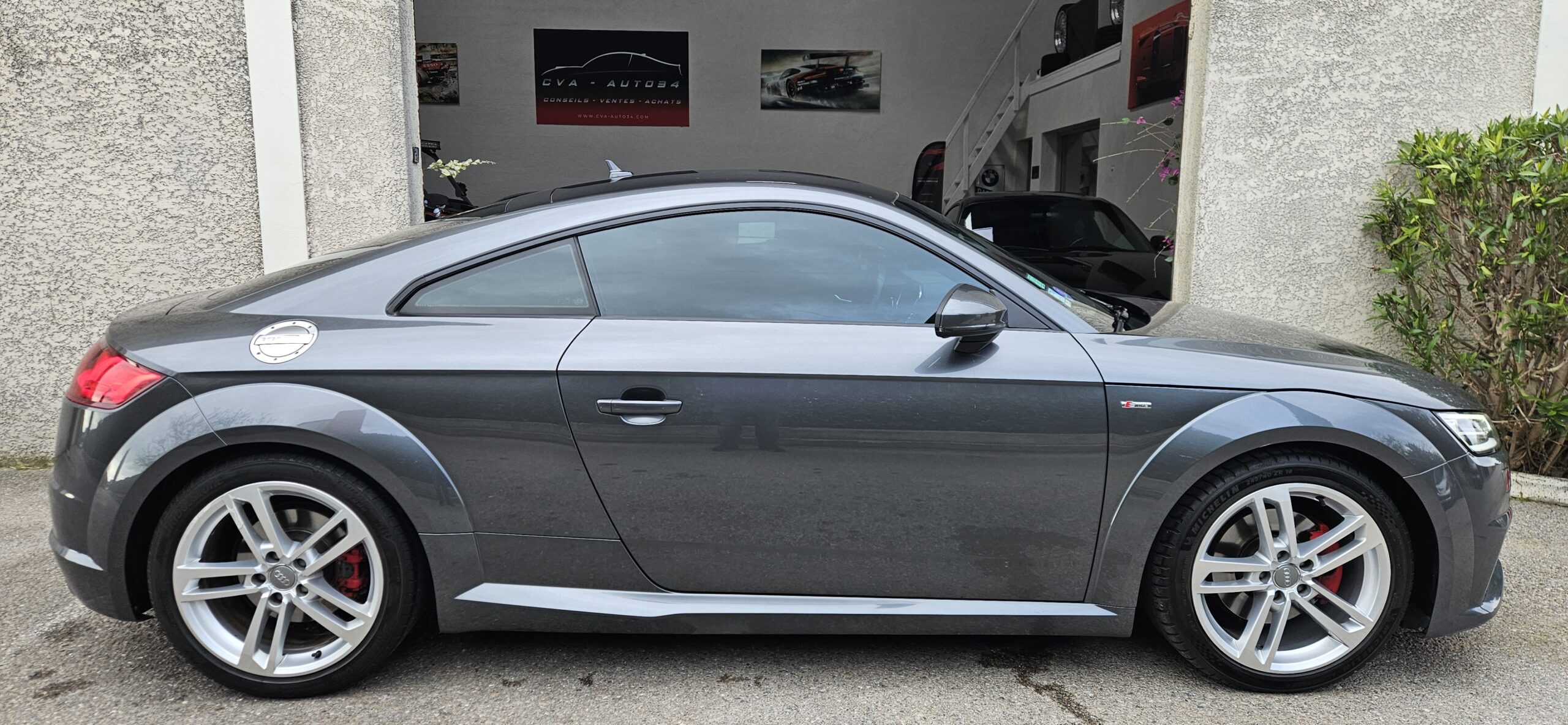 AUDI TT 2.0L TFSI 230CH S-LINE