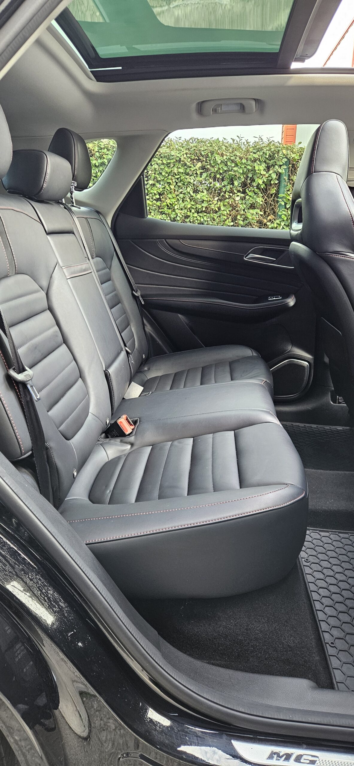 MG EHS 1.5L GDI 258CH LUXURY HYBRID RECHARGEABLE