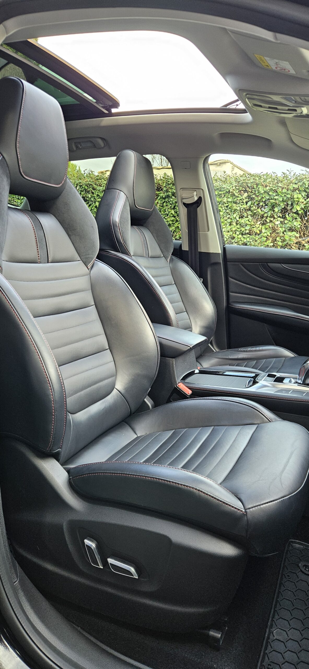 MG EHS 1.5L GDI 258CH LUXURY HYBRID RECHARGEABLE