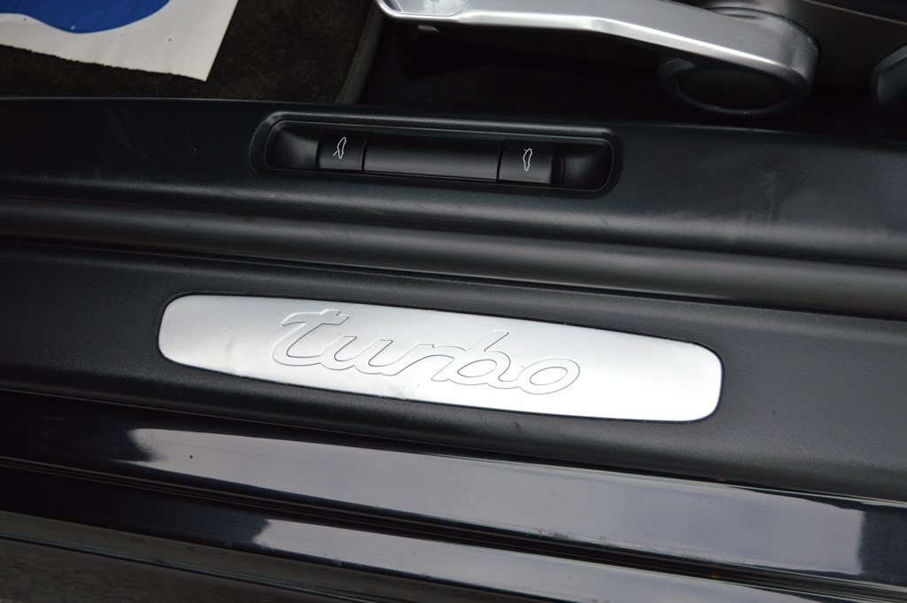 PORSCHE 997 TURBO 3.6L 520 CH PACK TECHART