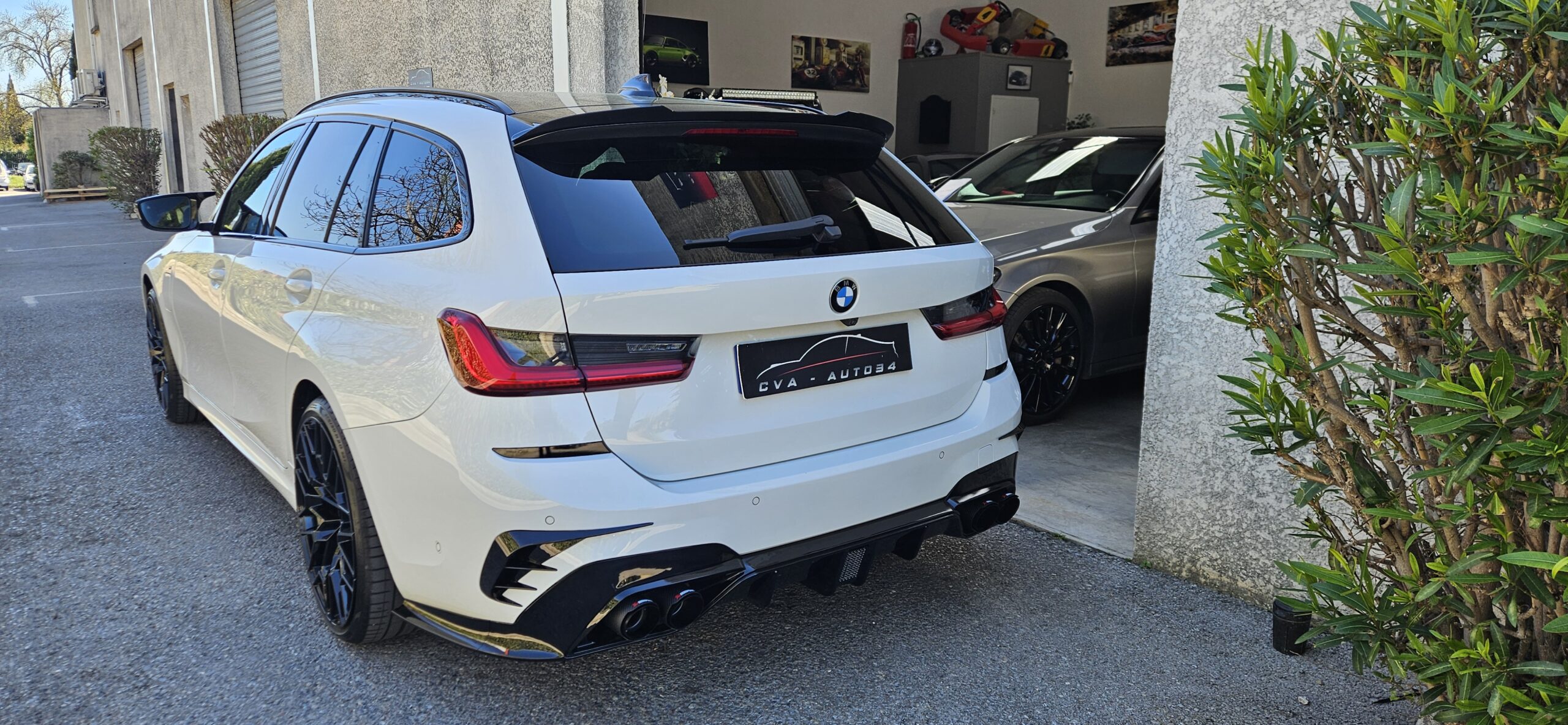 BMW 330e Touring Pack M 292CH Hybrid Rechargeable (Look M3 Touring)