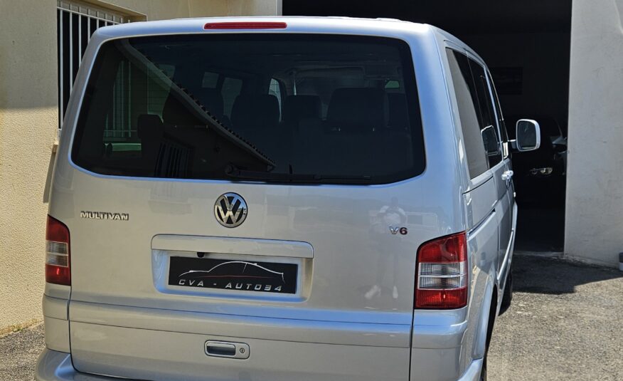VOLKSWAGEN MULTIVAN 3.2L V6 235CH HIGHLINE