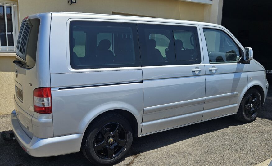 VOLKSWAGEN MULTIVAN 3.2L V6 235CH HIGHLINE