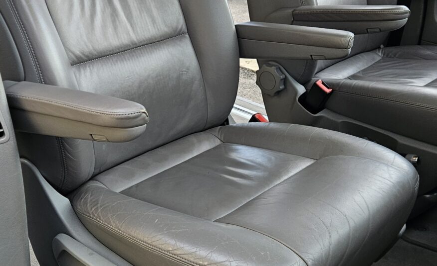 VOLKSWAGEN MULTIVAN 3.2L V6 235CH HIGHLINE