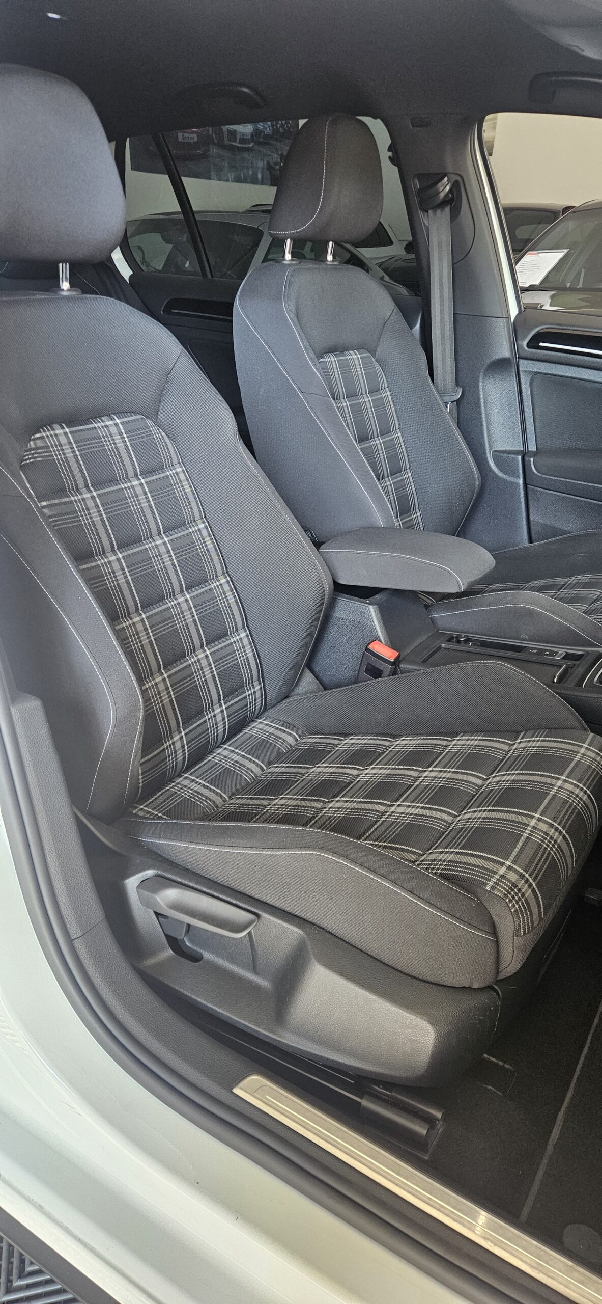 VOLKSWAGEN GOLF 7 GTD 2.0L TDI 184CH DSG