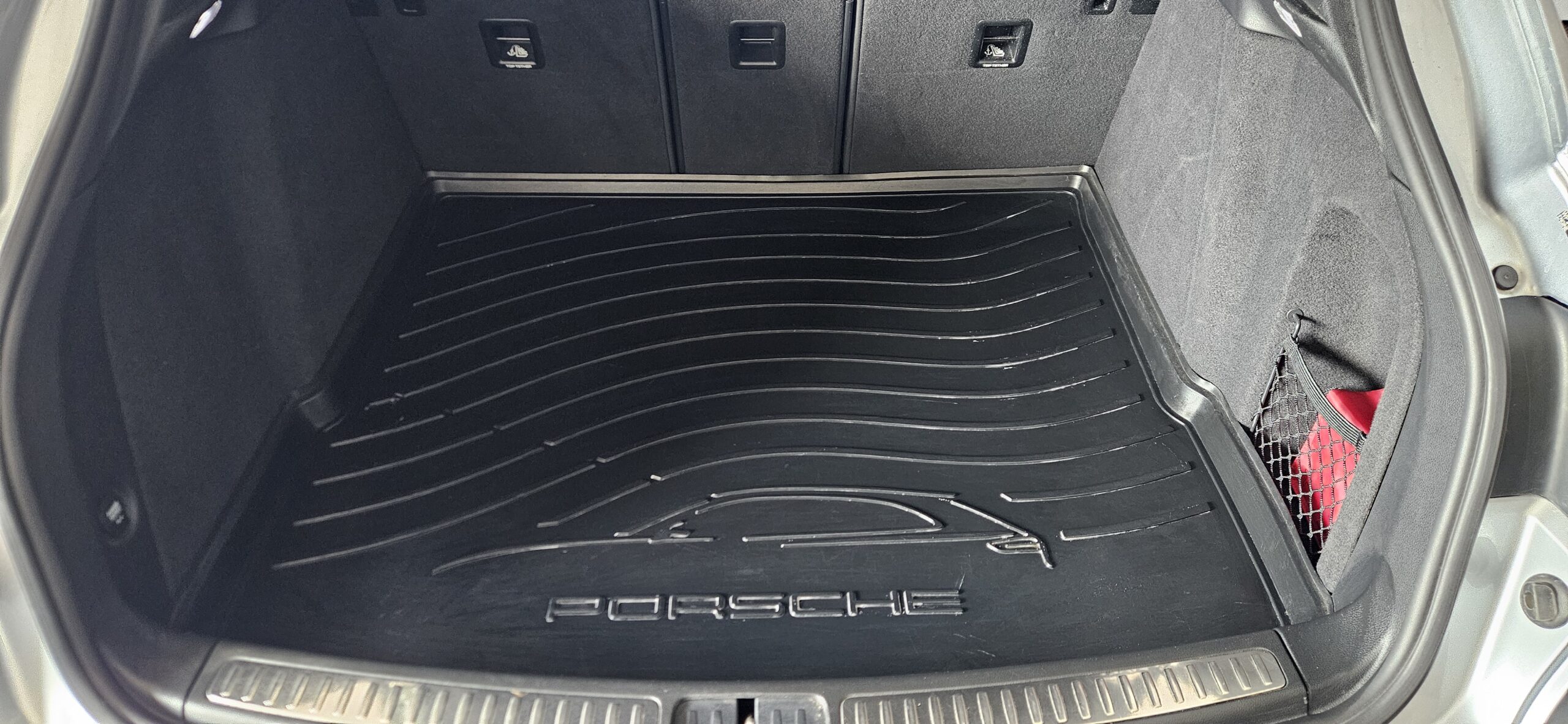 PORSCHE MACAN S 3.0L V6 DIESEL 258CH