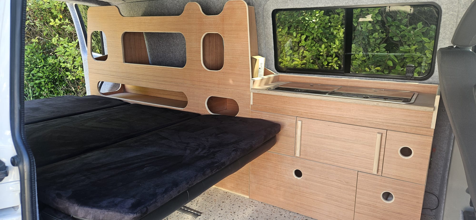 VOLKSWAGEN TRANSPORTER T6 2.0L TDI 150CH VASP