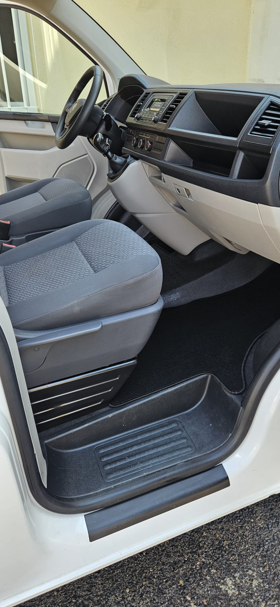 VOLKSWAGEN TRANSPORTER T6 2.0L TDI 150CH VASP