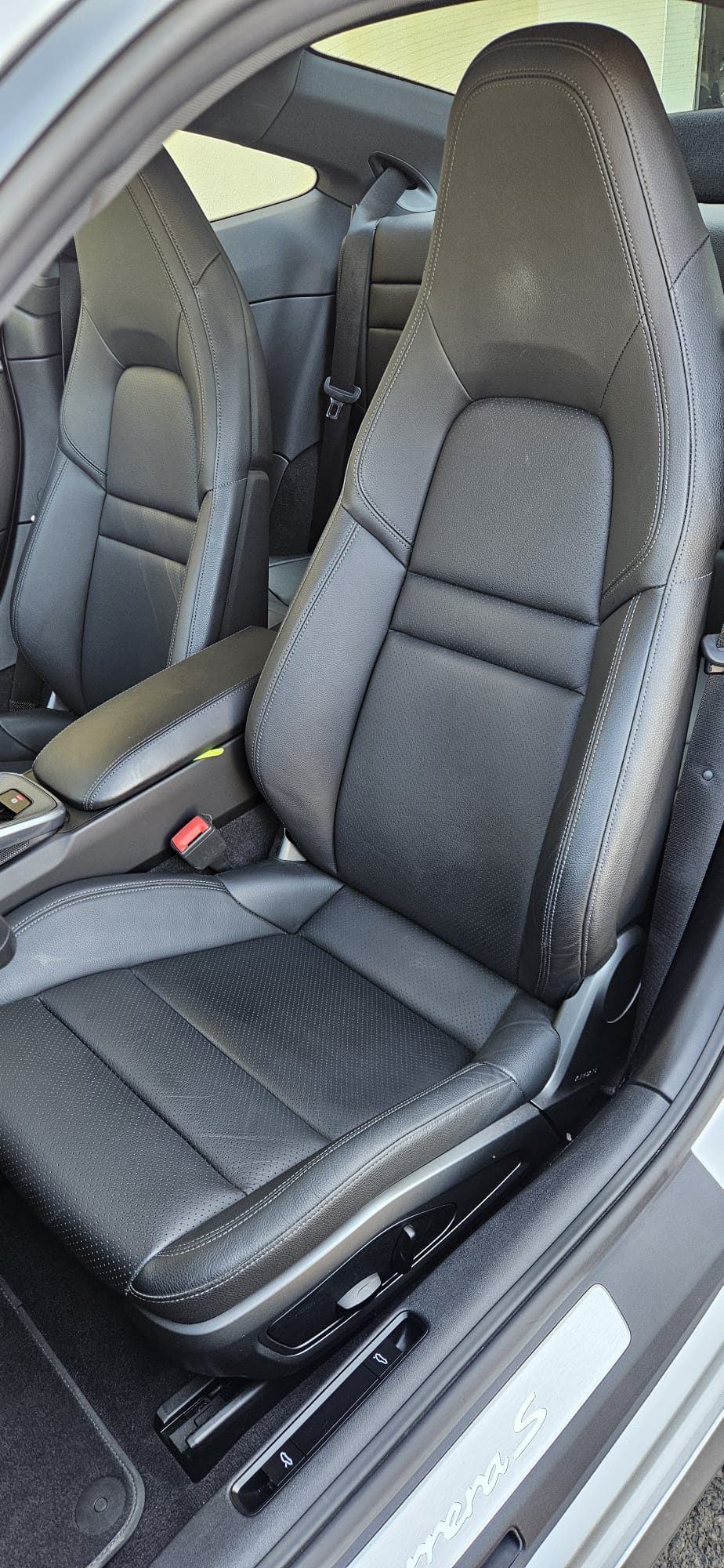 PORSCHE 992 CARRERA S 450CH PDK