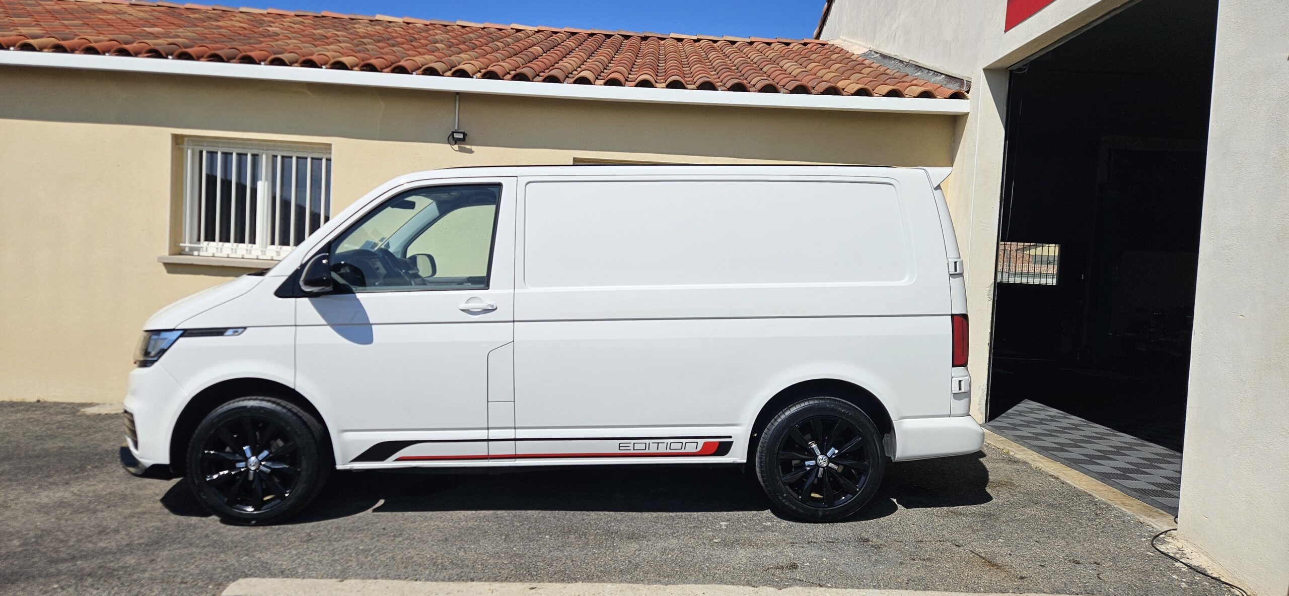 VOLKSWAGEN TRANSPORTER T6.1 2.0L TDI 110 CH LOOK EDITION
