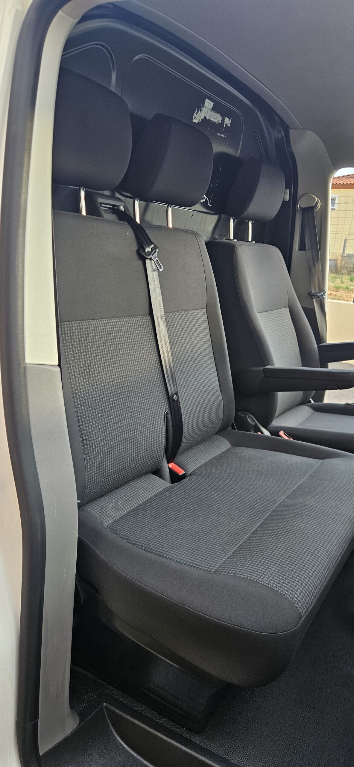 VOLKSWAGEN TRANSPORTER T6.1 2.0L TDI 110 CH LOOK R