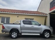 TOYOTA HILUX DOUBLE CABINE 2.4L TD 150CH LEGEND