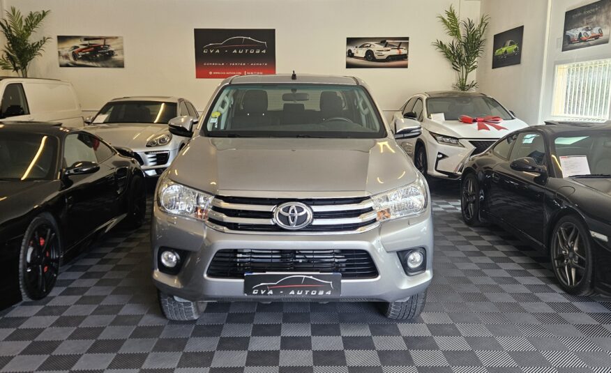 TOYOTA HILUX DOUBLE CABINE 2.4L TD 150CH LEGEND