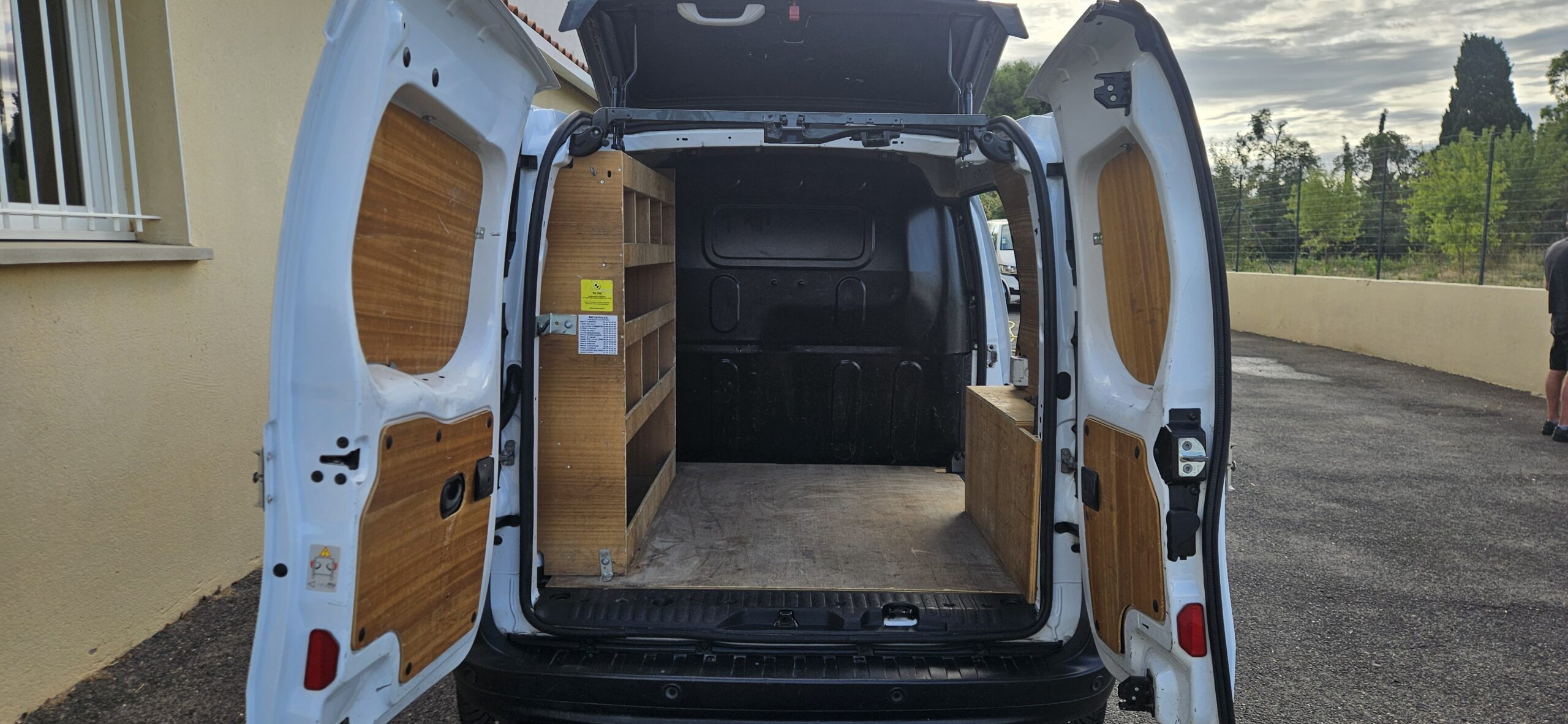 RENAULT KANGOO 1.5L DCI 90 CH EXTRA R-LINK BOITE AUTO AVEC GIRAFON