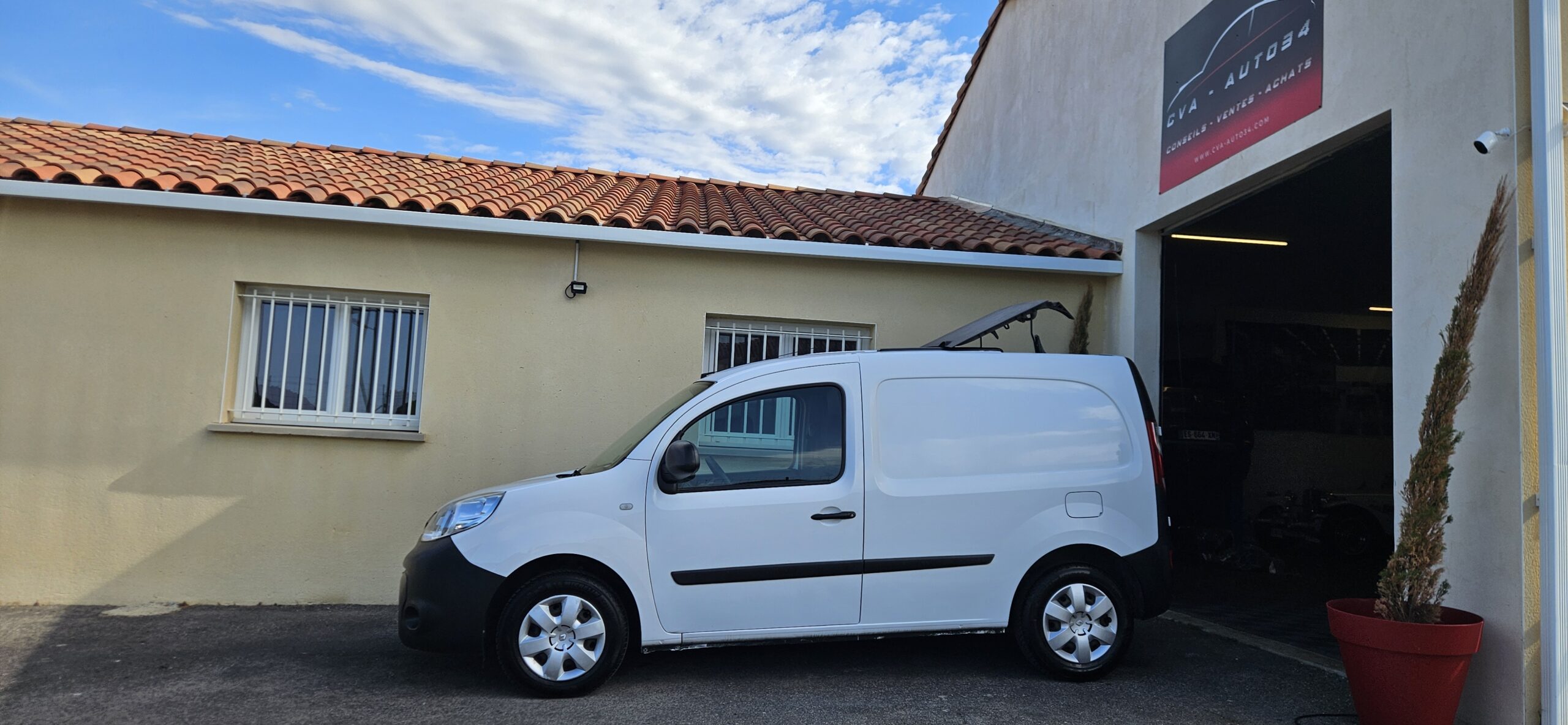 RENAULT KANGOO 1.5L DCI 90 CH EXTRA R-LINK BOITE AUTO AVEC GIRAFON