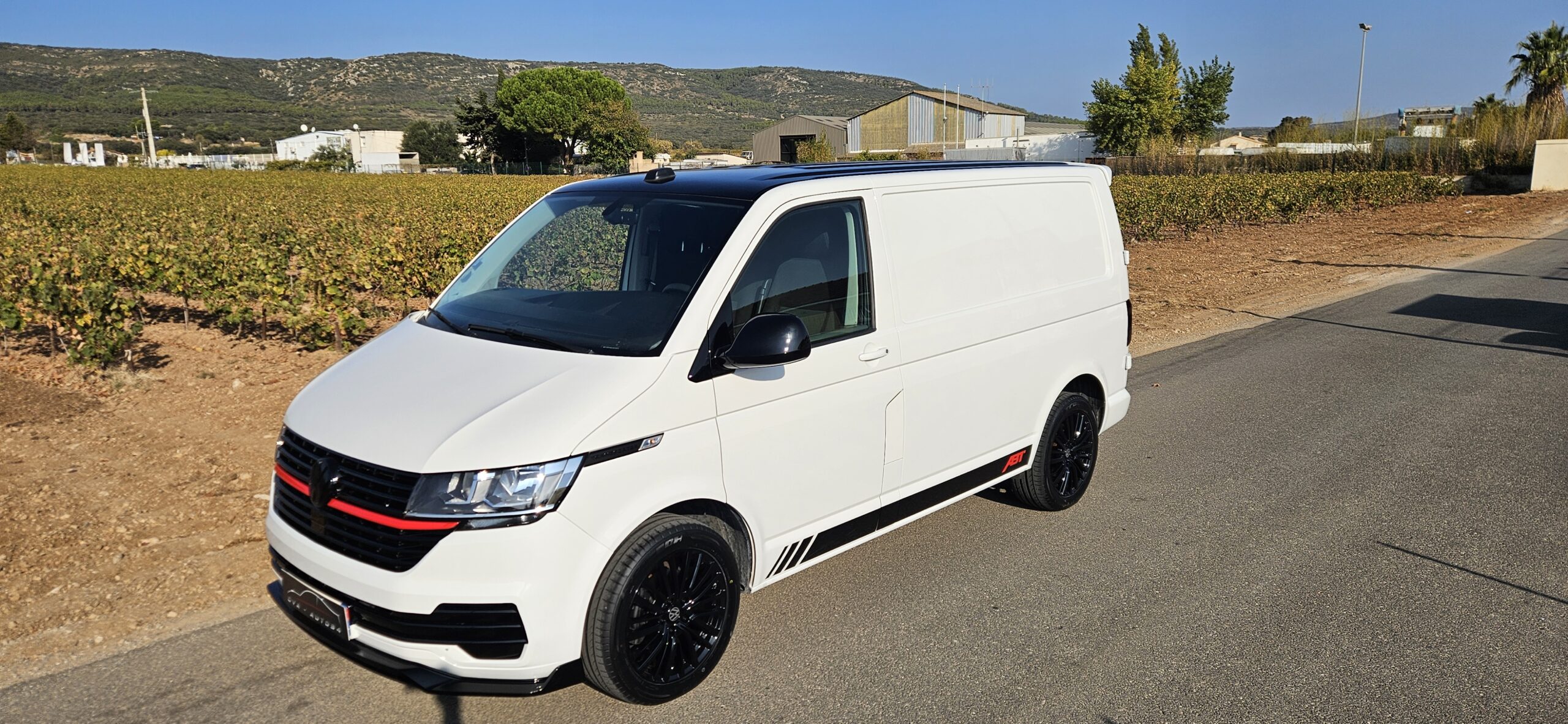 VOLKSWAGEN TRANSPORTER T6.1 2.0L TDI 110 CH LOOK ABT