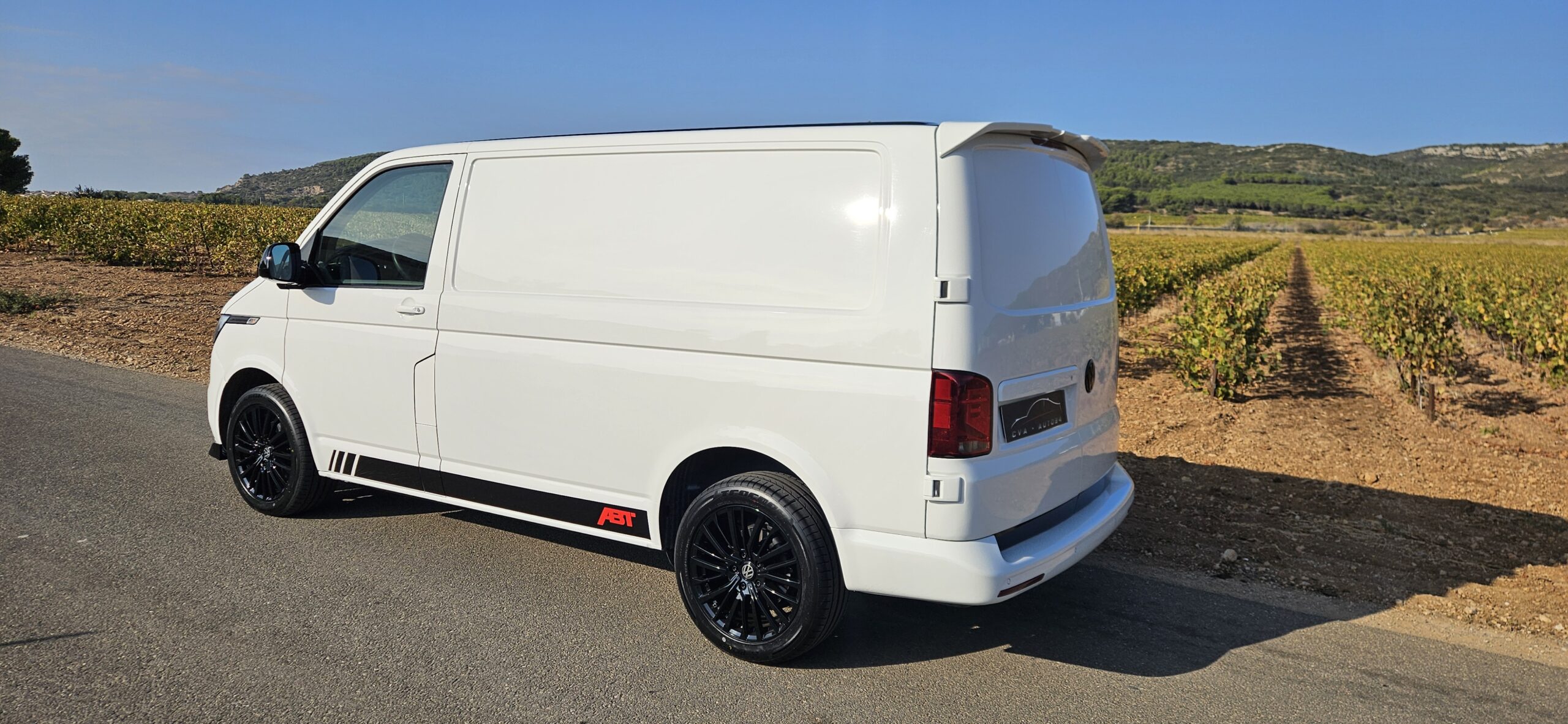 VOLKSWAGEN TRANSPORTER T6.1 2.0L TDI 110 CH LOOK ABT
