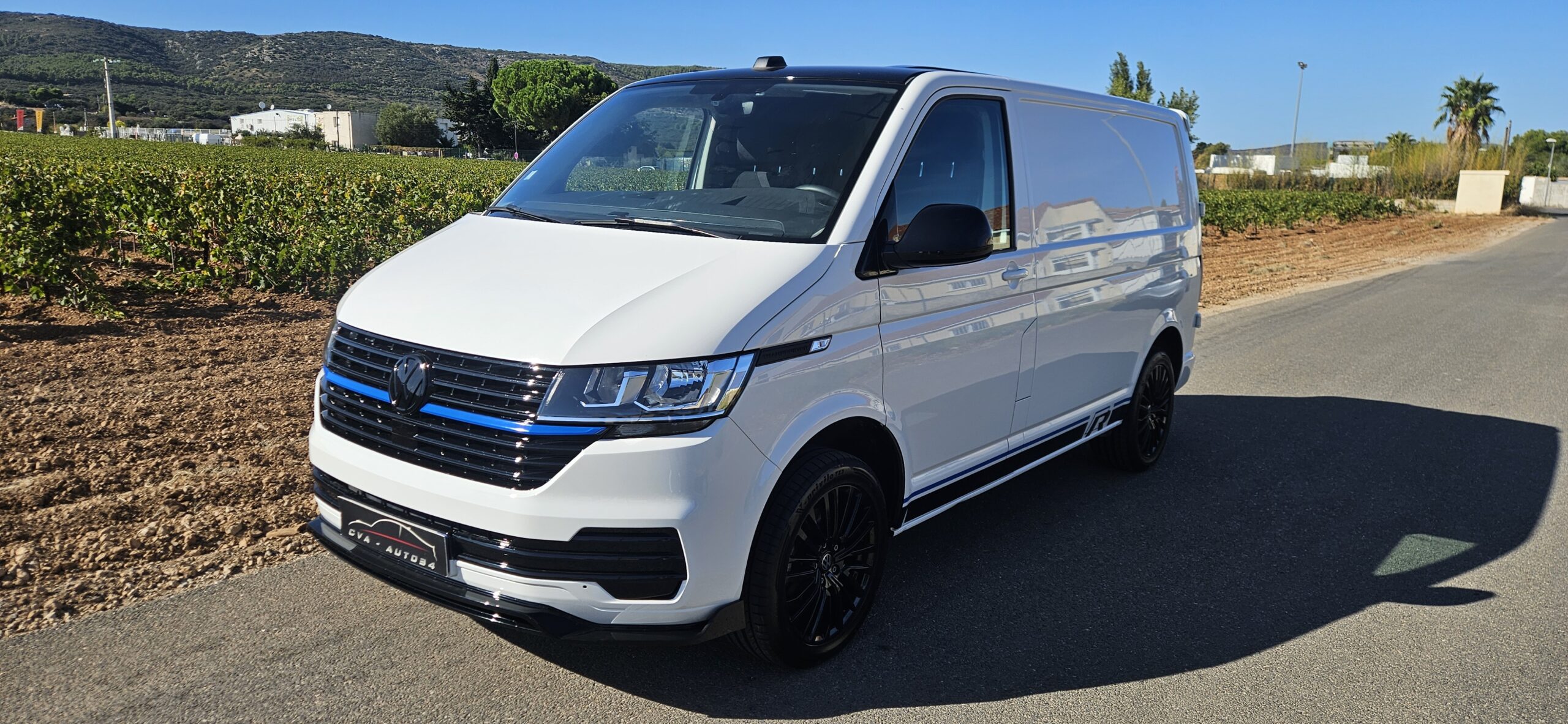 VOLKSWAGEN TRANSPORTER T6.1 2.0L TDI 110 CH LOOK R