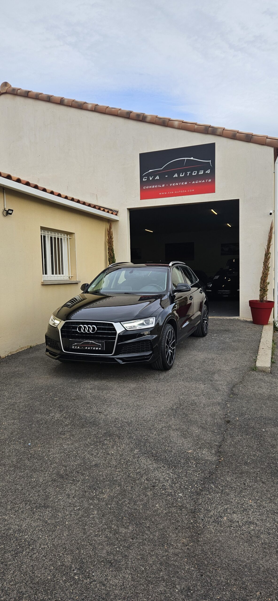 AUDI Q3 1.5L TFSI 150 CH S-LINE BOITE AUTO