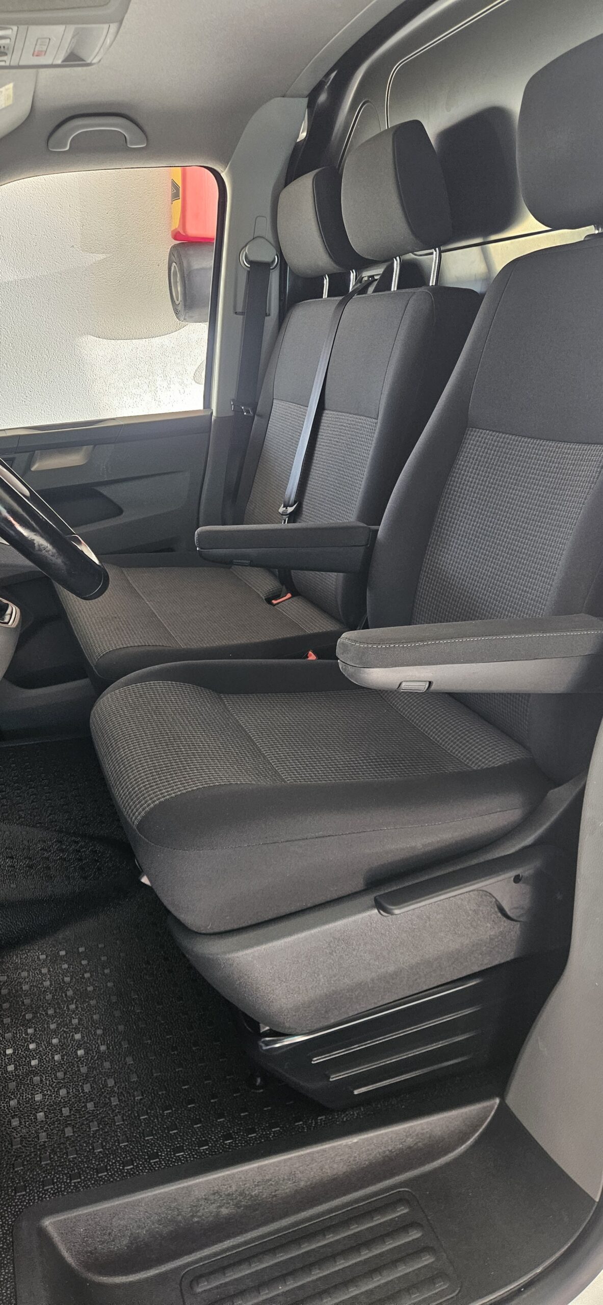 VOLKSWAGEN TRANSPORTER T6.1 2.0L TDI 150 CH LOOK EDITION