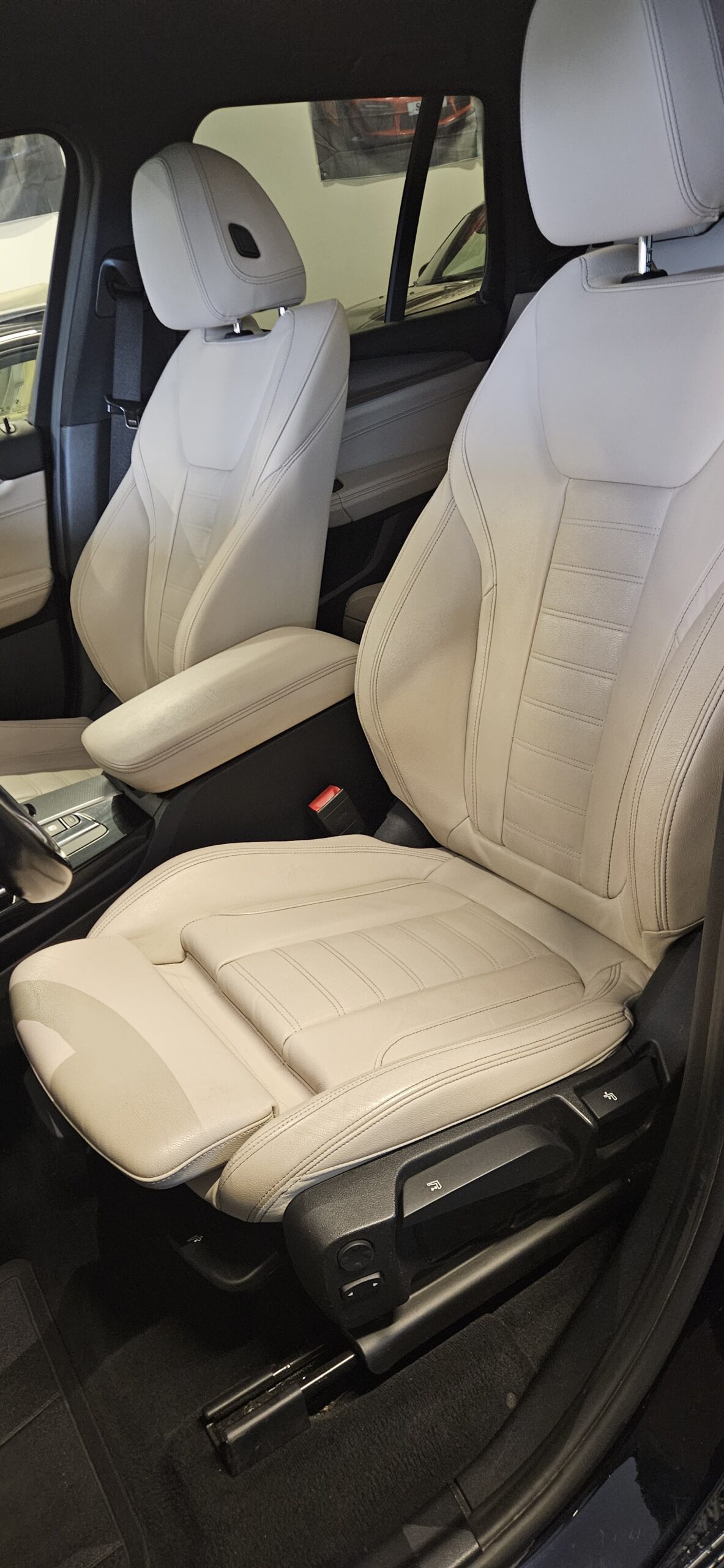 BMW X3 M 40i 3.0L 6 CYLINDRES 360CH X-DRIVE