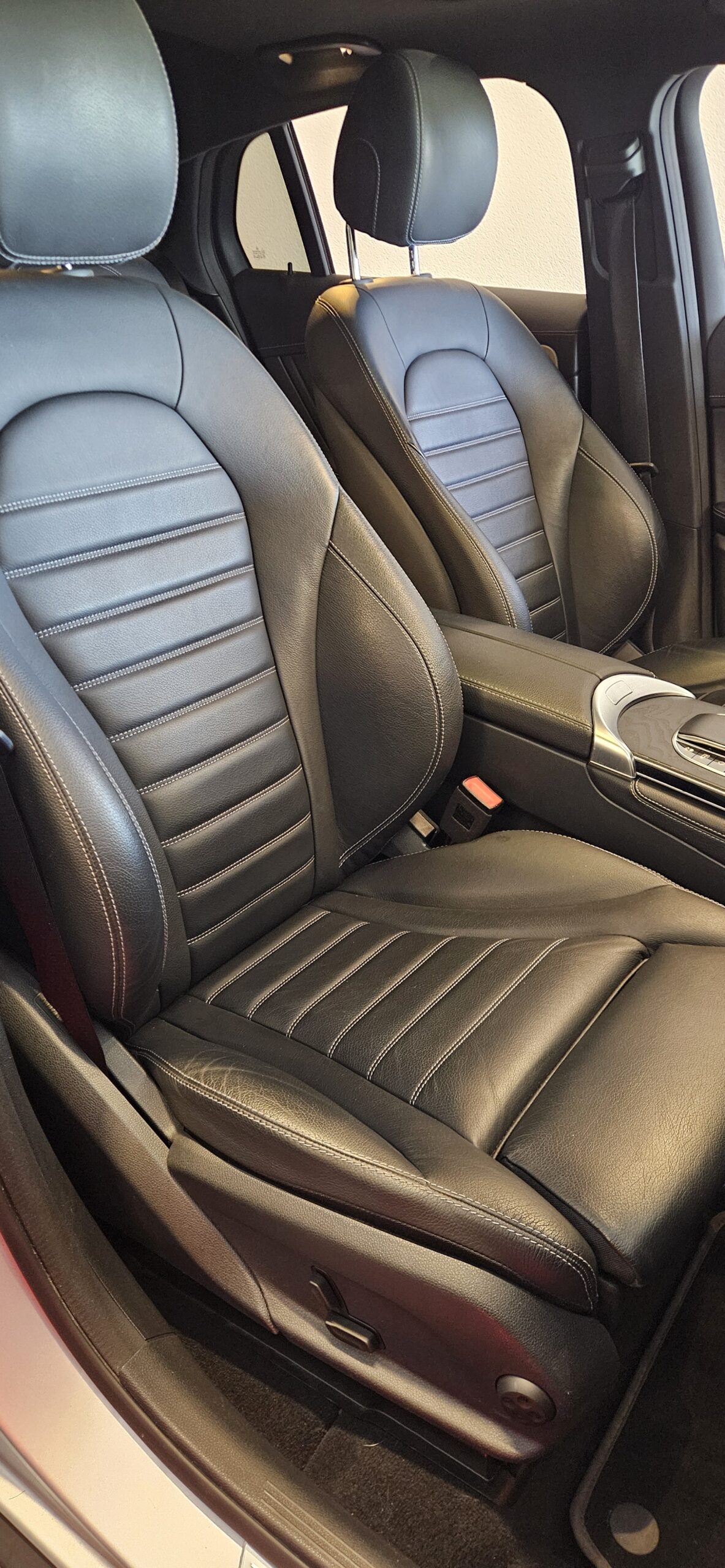 MERCEDES GLC COUPE 22OD PACK AMG