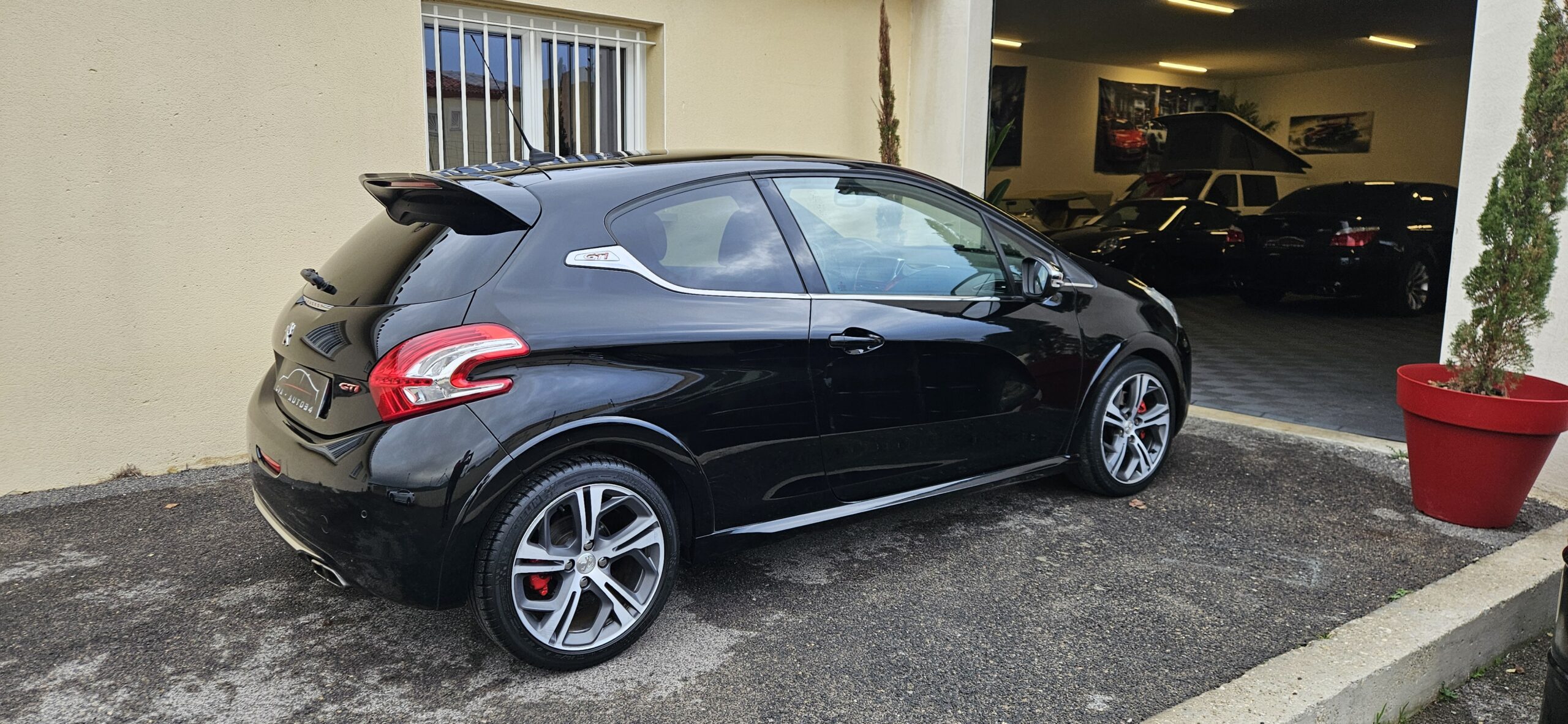 PEUGEOT 208 GTI 1.6L THP 200CH