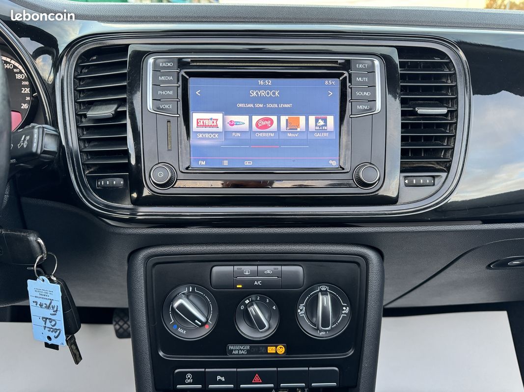 VOLKSWAGEN COCCINELLE CABRIOLET 1.2L TSI 105CH