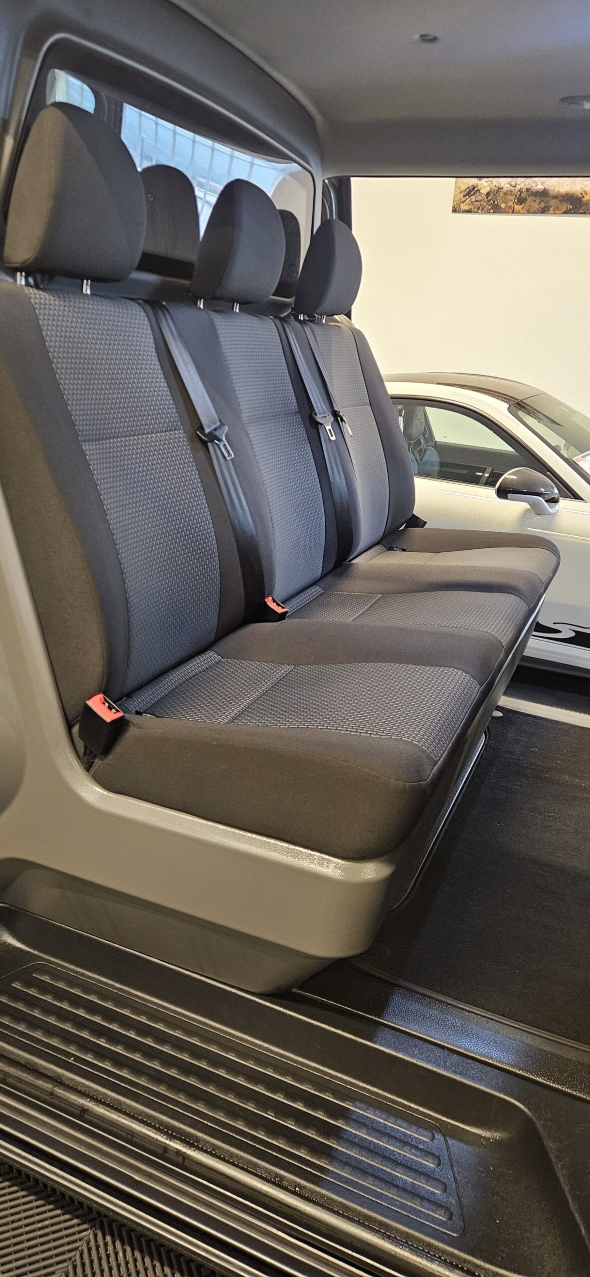 VOLKSWAGEN TRANSPORTER T6.1 PROCAB DSG LOOK EDITION