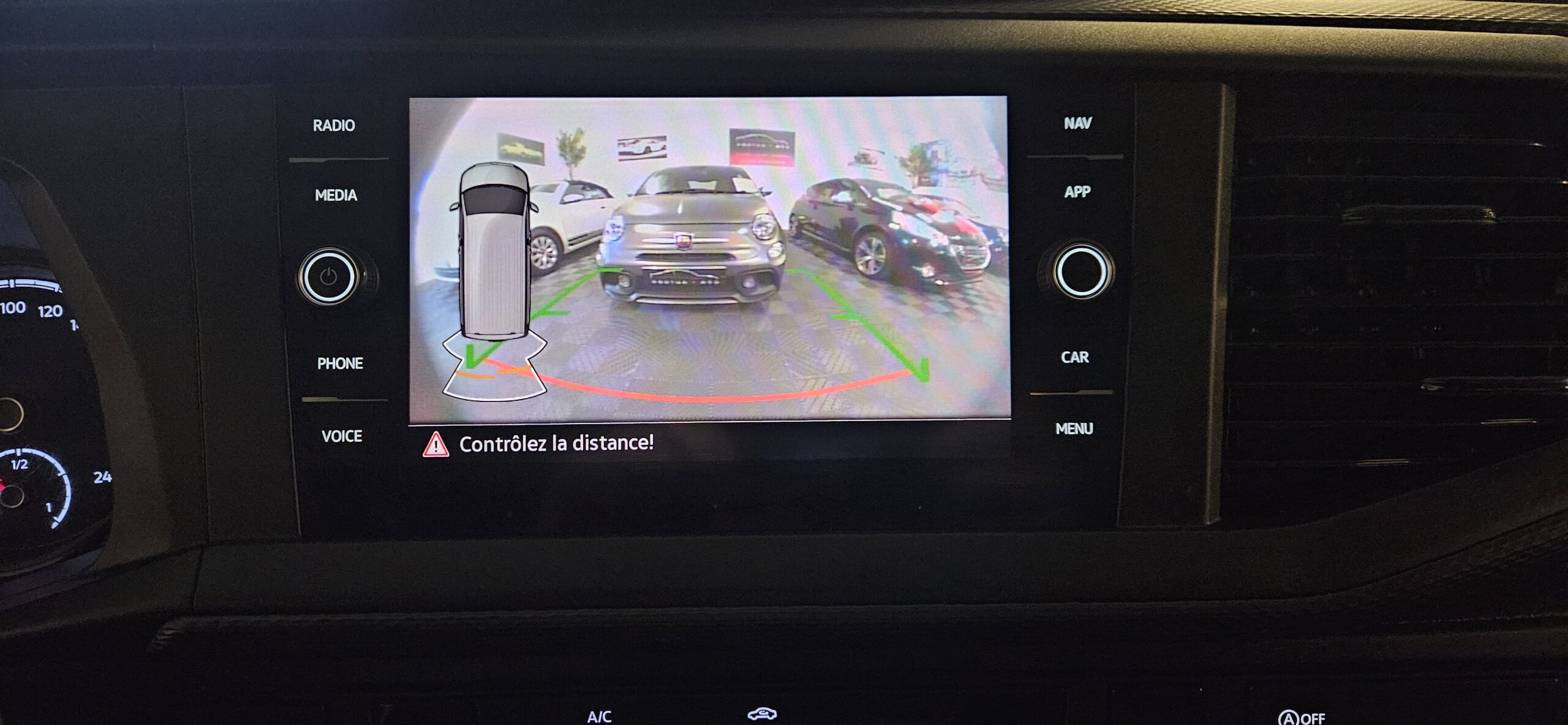 VOLKSWAGEN TRANSPORTER T6.1 PROCAB DSG LOOK EDITION