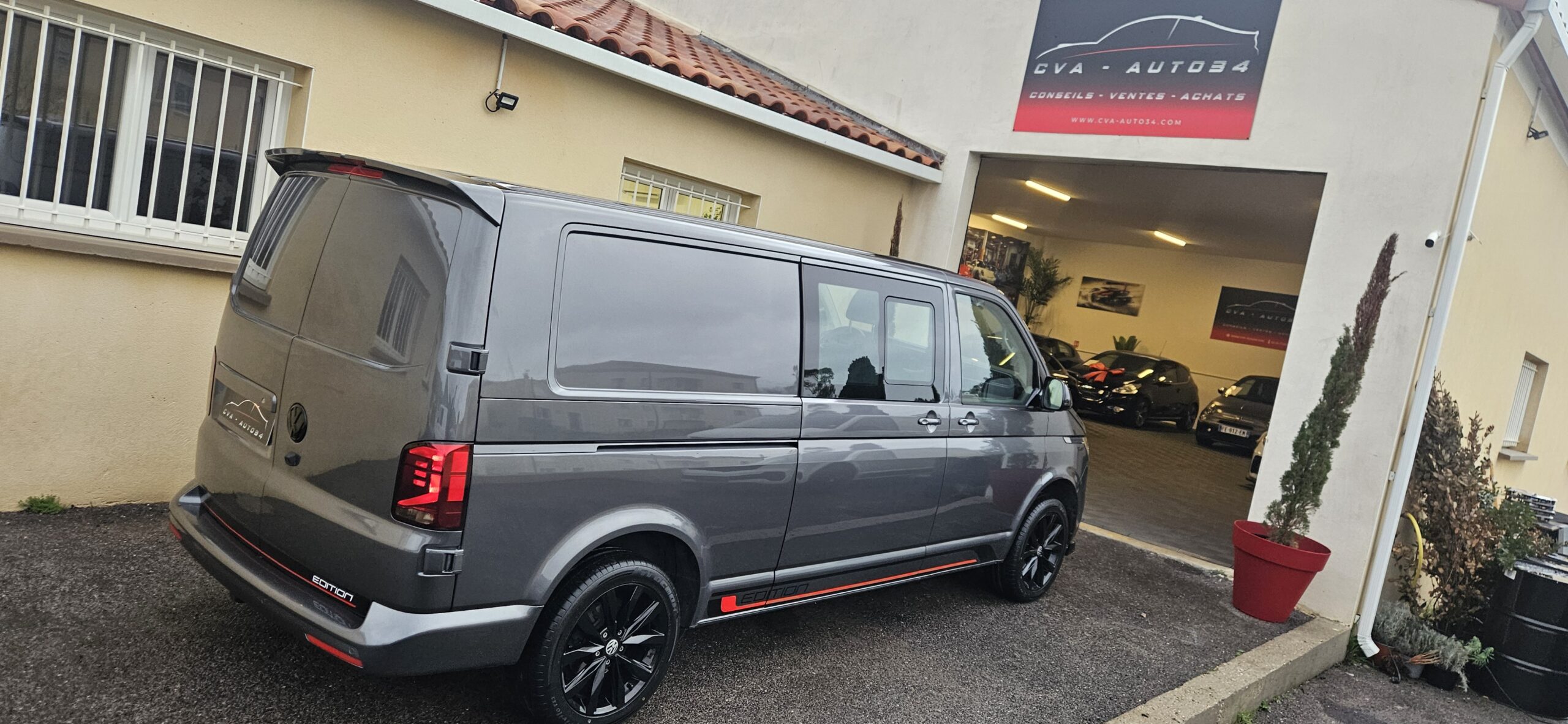 VOLKSWAGEN TRANSPORTER T6.1 PROCAB 5 PLACES L2H1 DSG 2.0L TDI 150 CH LOOK EDITION